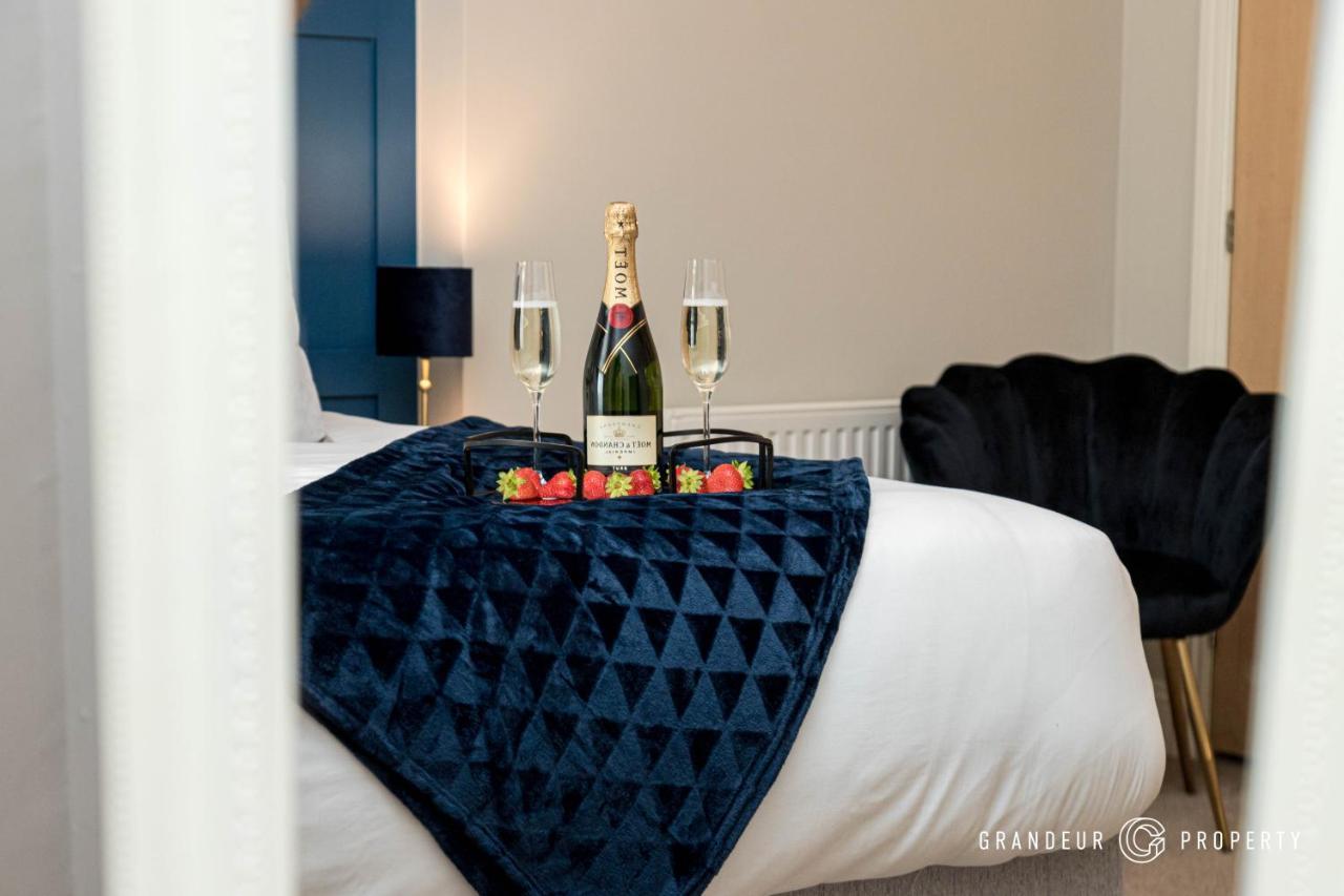 Ocean Spray Suite By Grandeur Property 본머스 외부 사진