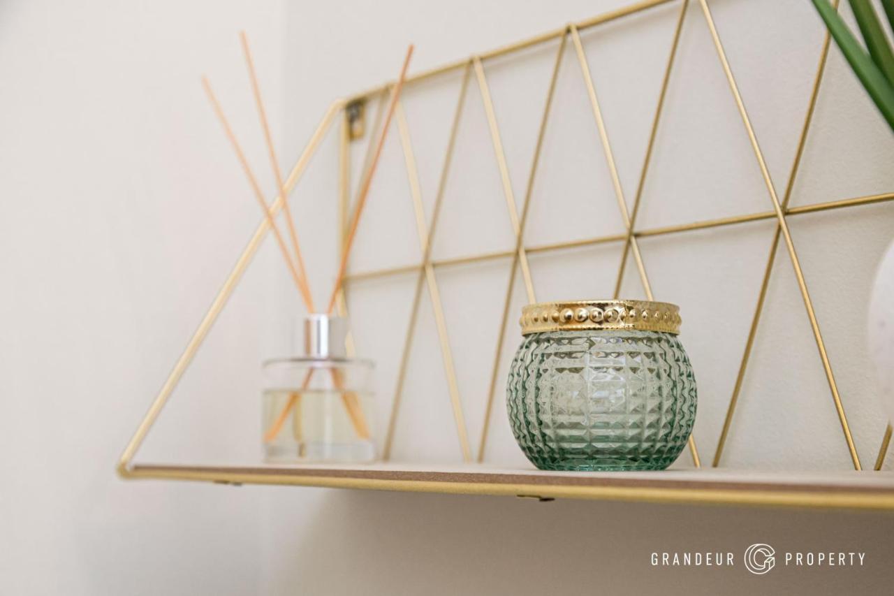 Ocean Spray Suite By Grandeur Property 본머스 외부 사진